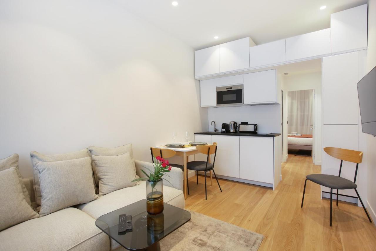 Residence Le Marais Beaubourg By Studio Prestige Париж Екстериор снимка