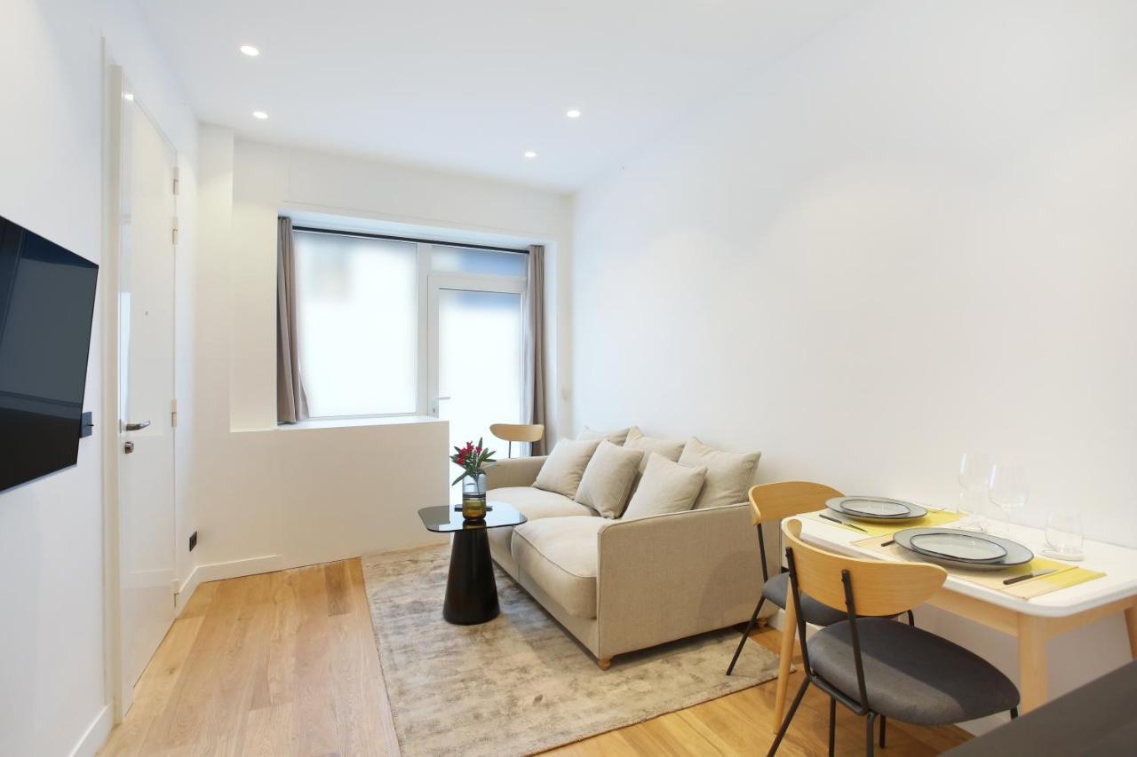 Residence Le Marais Beaubourg By Studio Prestige Париж Екстериор снимка